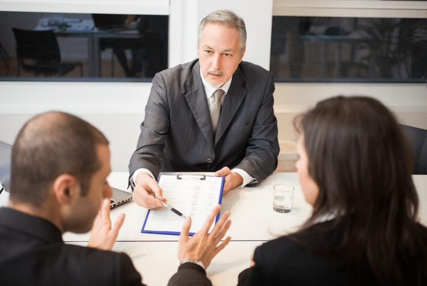 Understanding Spousal Support and the Role of a Divorce&nbsp;Lawyer