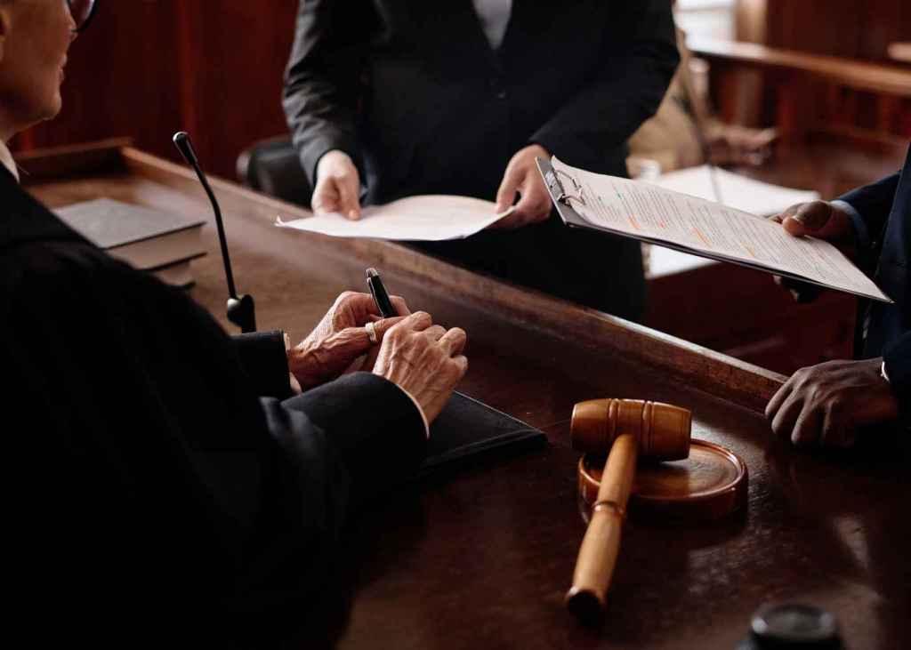 Why Selecting the Right Criminal Defense Attorney Is Critical for Your&nbsp;Case